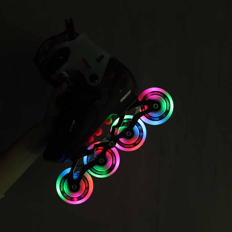 Flying Eagle L8 Lumafly Black Kids Skates - Inlinex