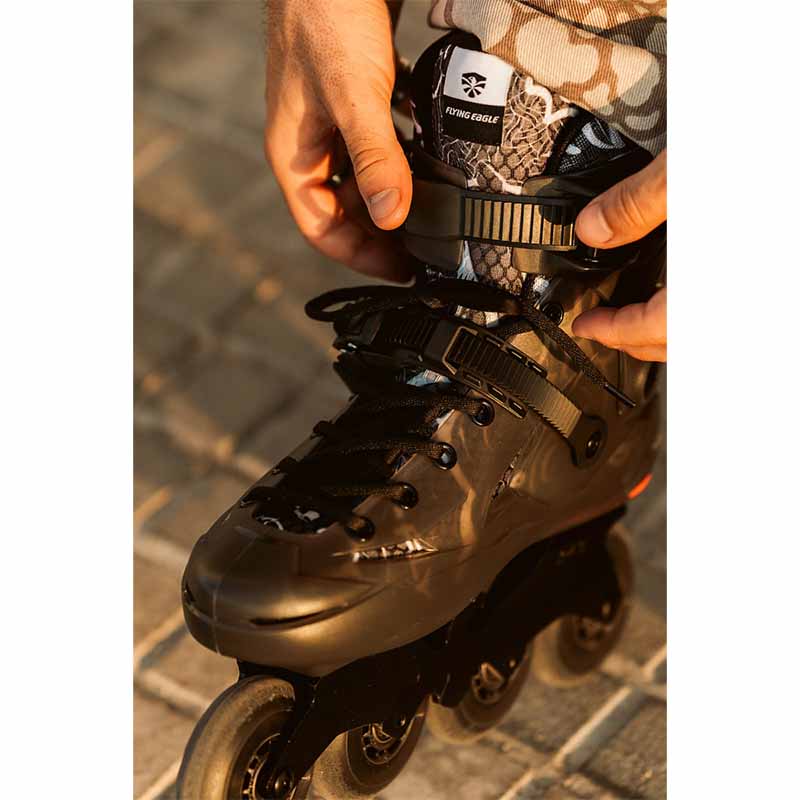 Flying Eagle X5F Spectre Black Skates - Inlinex