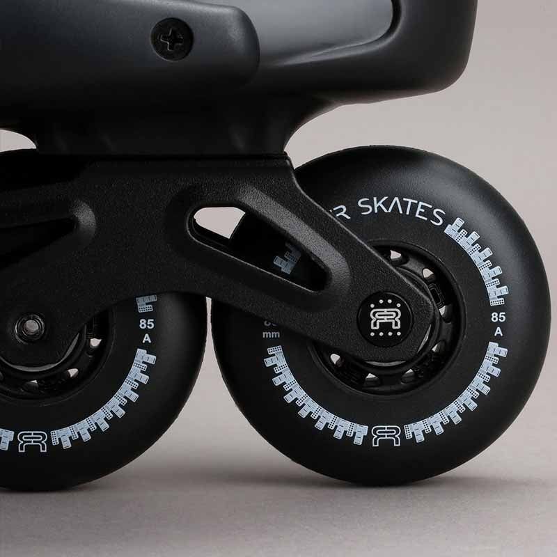 ✈️FR 3 80 Black X3R Skates - Inlinex