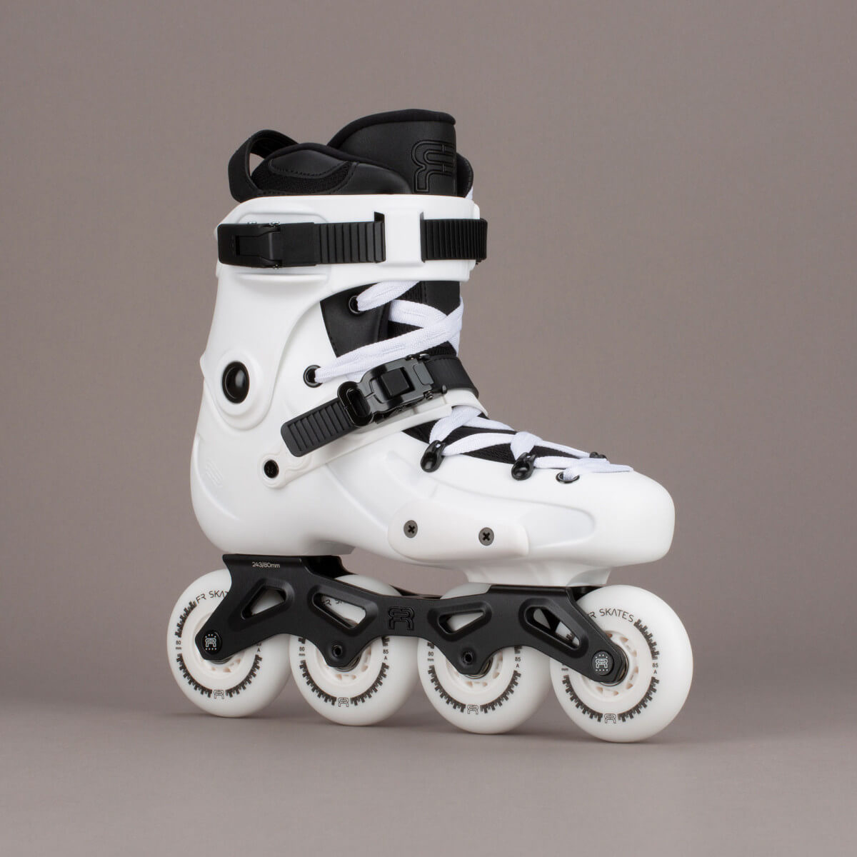 FR 3 80 White X3R Skates - Inlinex