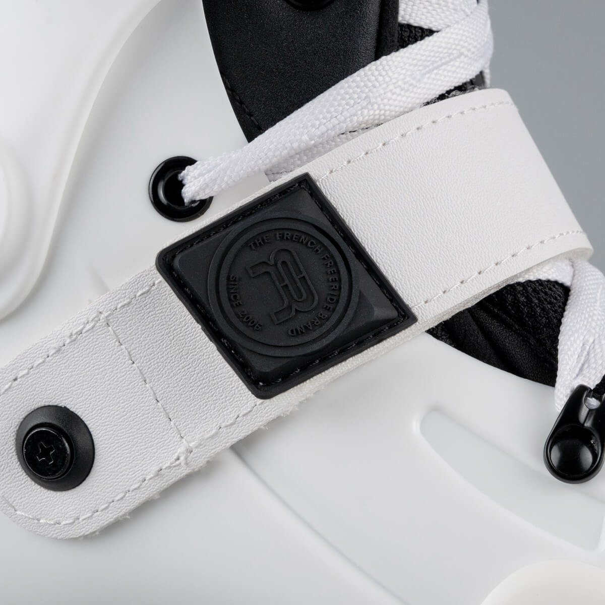 FRX 80 White Skates - Inlinex