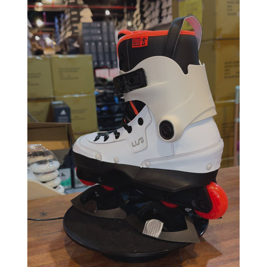 Sepatu Luncur Agresif USD Aeon 60 Richie Eisler