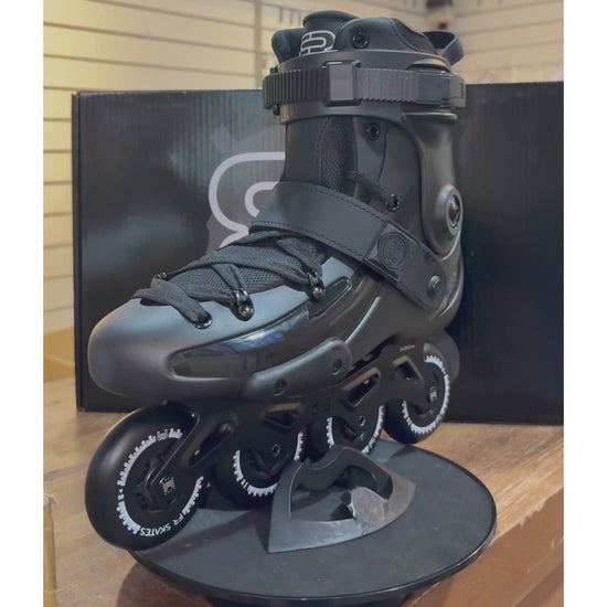 FRX 80 X3R Black Skates